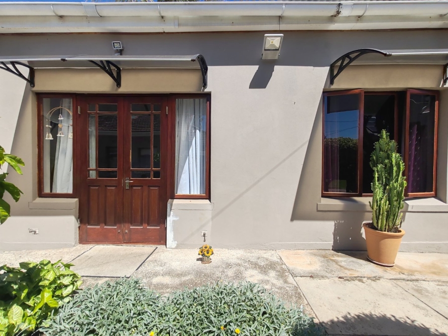 7 Bedroom Property for Sale in Walmer Eastern Cape